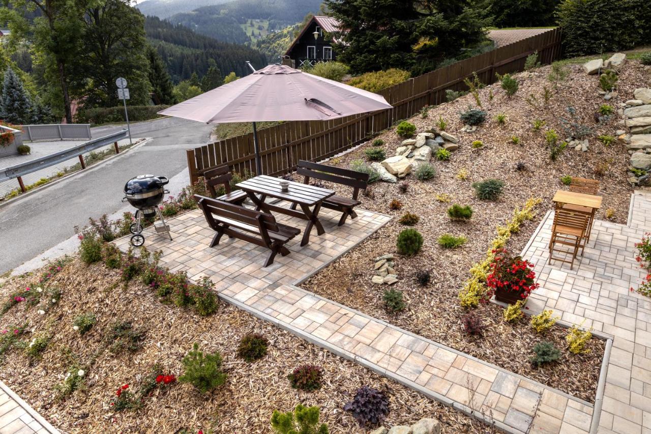 Pension George Spindleruv Mlyn Exterior photo